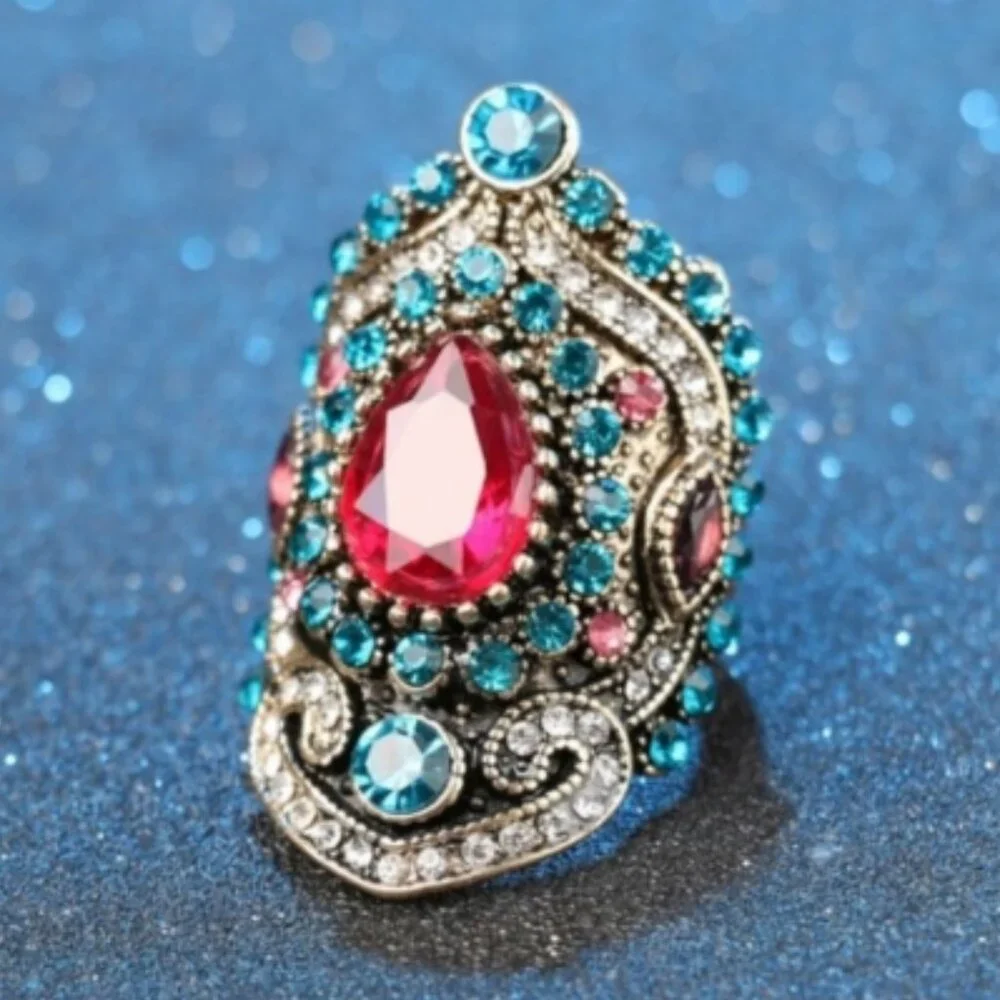 Multi Stone Ring Size 8.5 - Picture 3 of 5